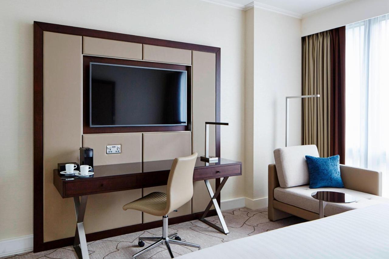 London Marriott Hotel Canary Wharf Exteriér fotografie A room at the InterContinental London The O2